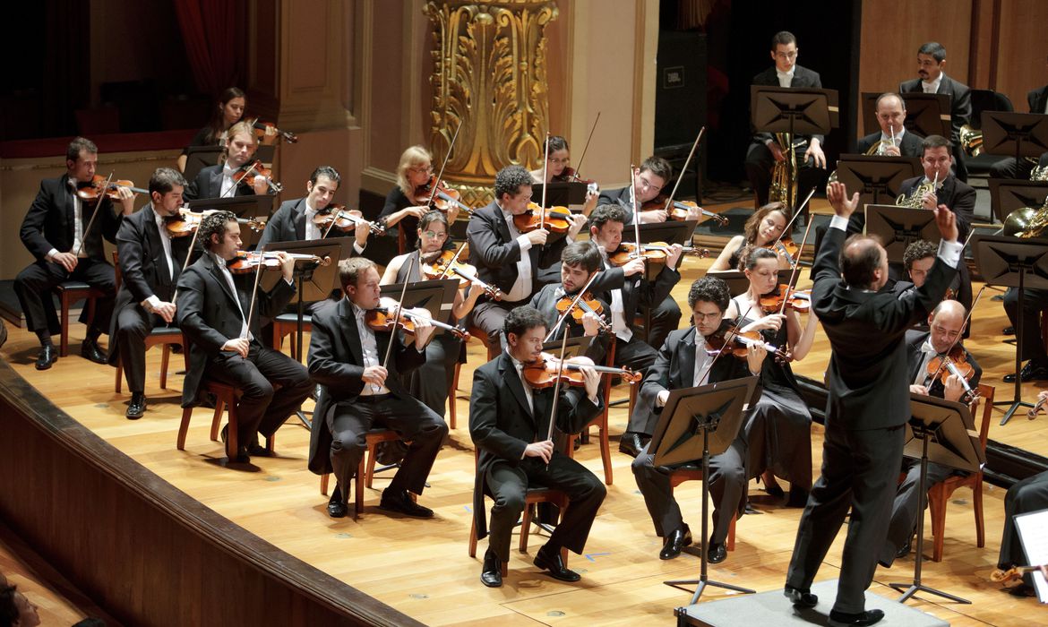 Orquestra Sinfônica Brasileira contribuiu para a popularização da música clássica